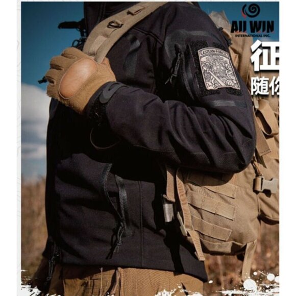 War Armor Fleece lined Tactical Black Softshell Men Jacket Size Large Pockets - Picture 6 of 13